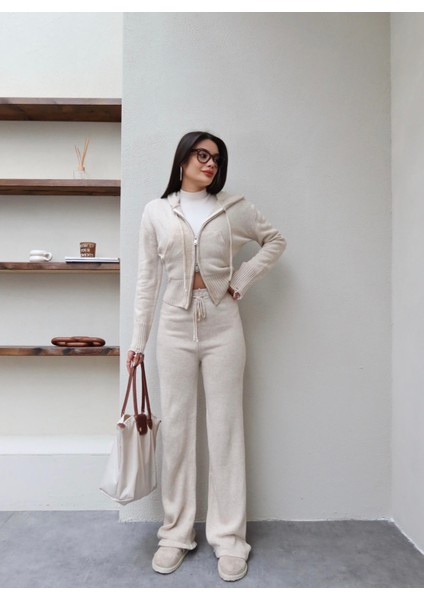 Çift Fermuarlı Triko Takım