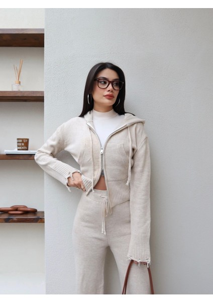 Çift Fermuarlı Triko Takım fiyatları