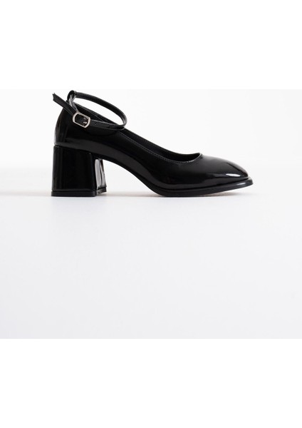 Modaserdem Sansa Siyah Rugan Kadın Topuklu Ayakkabı