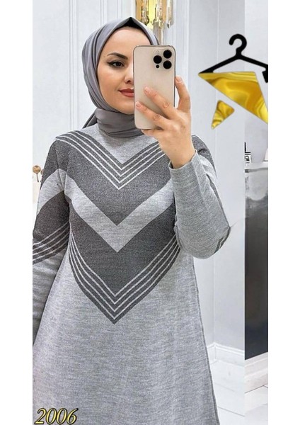 V Desenli Simli Tunik