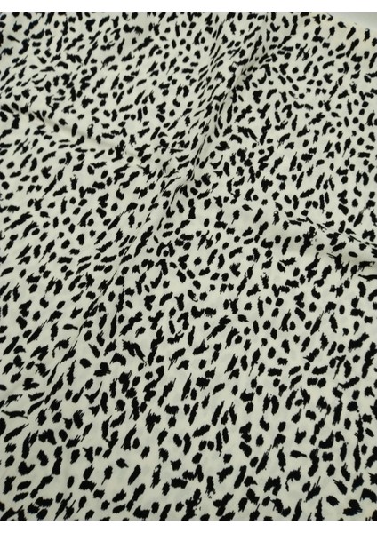 Siyah Beyaz Soyut Desenli Viskon Kumaş – Hafif, Dökümlü ve Nefes Alan | 150 cm x 100 cm – Elnv2