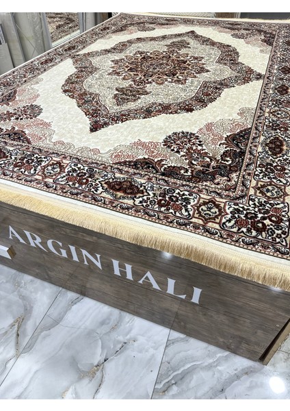 Etnik Desen Krem Bej Ipek Argın Halı fiyatları