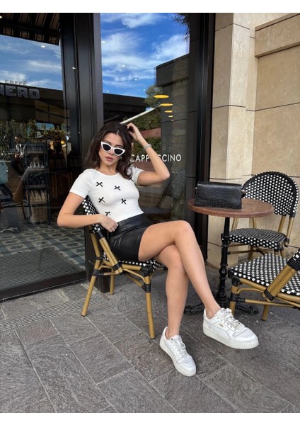 Fiyonklu Bluz indirimleri