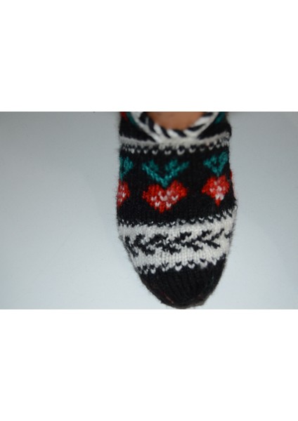 Evde Zarafetten ve Rahatlıktan Ödün Vermeyen Kadınlar Için Özenle Örüldü 🌼