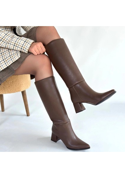 Roksa Acı Kahvei Cilt Topuklu Çizme fırsatları