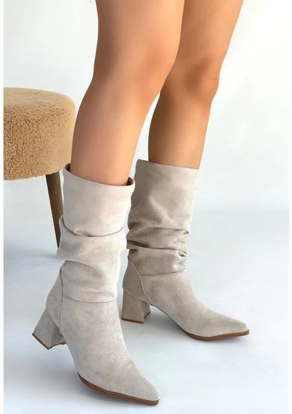 Titen Bej Süet Körüklü Topuklu Çizme modelleri