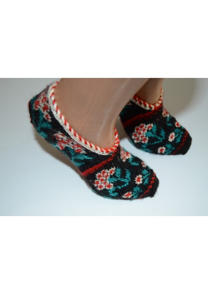 🧦 El Örgüsü Rahat ve Şık Patik modelleri