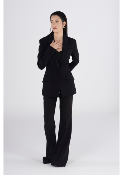 Kadın Lacivert Blazer Ceket ve Kalem Etek Takım – Klasik Şıklık & Profesyonel Ofis Takım Elbise