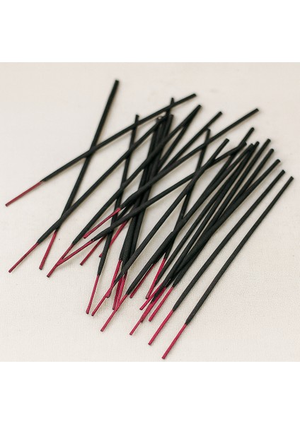 Darshan International Strawberry (Çilek) 20'Li Çubuk Tütsü (1 Saate Kadar Kullanım Süresi) modelleri