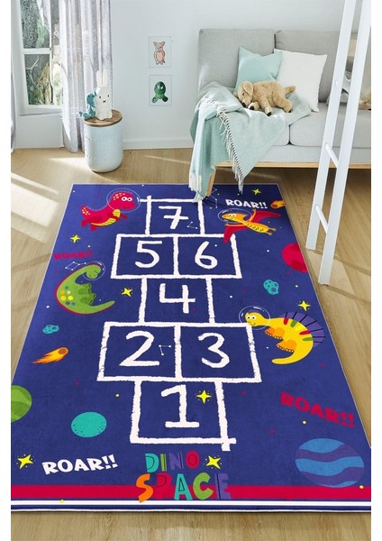 Minik Adımlarla Galaksiye: Eğlenceli ve Öğretici Kaymaz Taban Halı