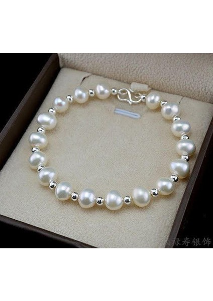 Şıklığınızı Tamamlayacak Gümüş Renk Inci Boncuklu Bileklik