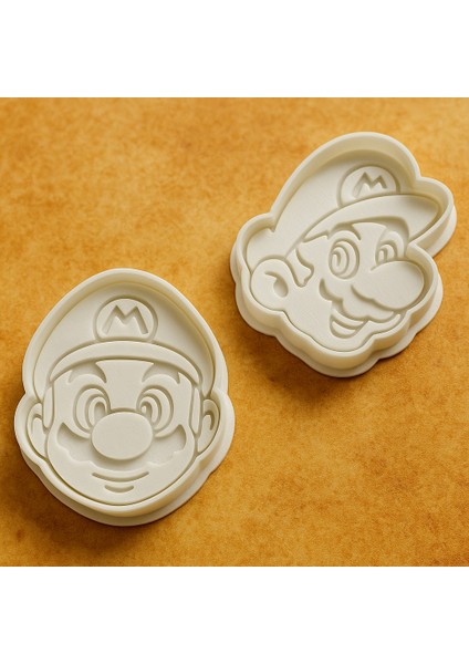 Mario Temalı Kurabiye Kalıbı Seti 2’li - Oyun Karakteri Şekilli Kurabiye Fondan Hamur Kalıbı