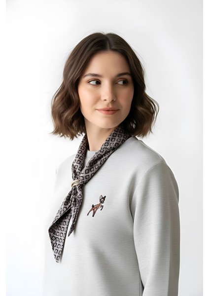 Kadın Fular Detaylı Tokalı Oversize Sweatshirt fiyatları