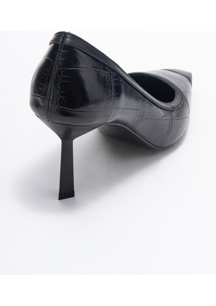 Rona Siyah Baskı Mat Burunlu Kadın Topuklu Ayakkabı indirimleri