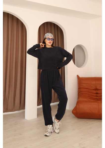 Lacivert Havlu Kumaş Paça Bel ve Manşet Lastik Detaylı Uzun Kollu Crop Eşofman Takımı