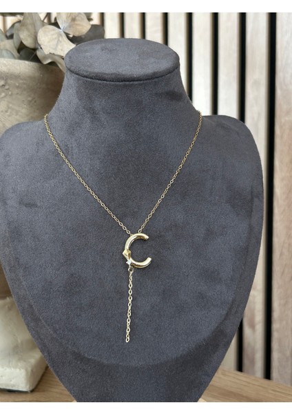C Harfli Çelik Kolye