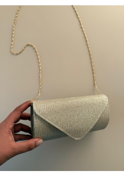 Kadın Simli Zincir Askılı Abiye El Çantası – | Gümüş, Altın, Siyah modelleri