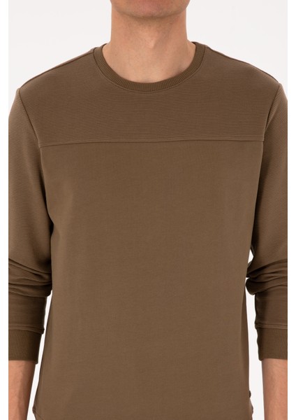 Erkek Haki Sweatshirt 50315455-VR027