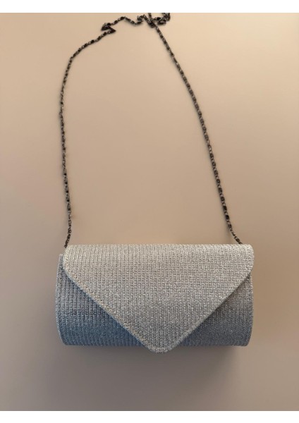 Kadın Simli Zincir Askılı Abiye El Çantası – | Gümüş, Altın, Siyah modelleri