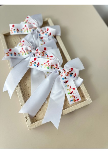 Beyaz Saten Fiyonk Toka - Çocuk Bayramı Özel Serisi