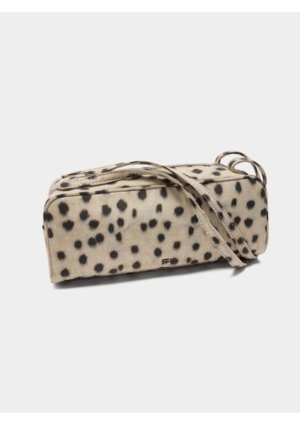 Hayvan Desenli Teknik Kumaş Omuz Çantası fırsatları