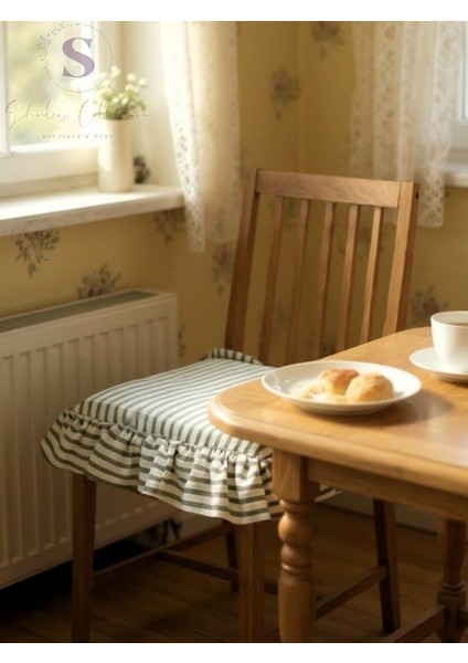 Yeşil Çizgili Buldan Yıkanmıs Keten 4 Tarafı Fırfırlı Sandalye Minderi