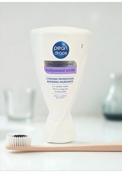 Hollywood Smile - Aktif Oksijen ve Gelişmiş Formül ile 5 Ton Beyazlık Sağlayan Diş Macunu 50ml