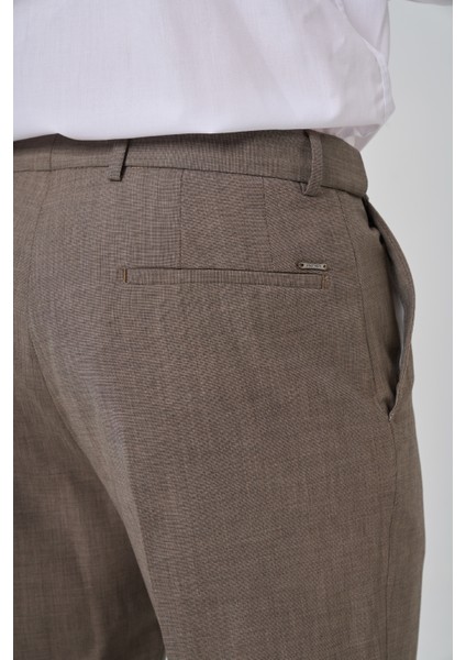 Erkek Kahve Trend Dynamic Fit Pantolon fırsatları