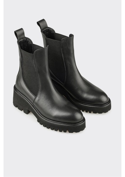 Siyah Deri Kadın Günlük Bot fiyatları