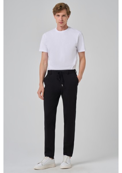 Erkek Siyah Örme Trend Ipli Slim Fit Jogger Pantolon fiyatları