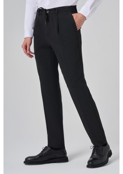 Erkek Siyah Poliviskon Trend Çizgili Slim Fit Jogger Pantolon