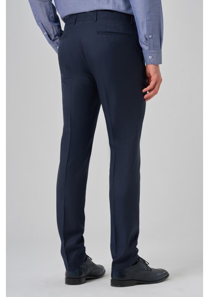 Erkek Koyu Lacivert Klasik Slim Fit Dar Kesim Pantolon indirimleri