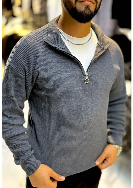Erkek Slim Fit Fermuarlı Siyah Renk Triko Kazak modelleri