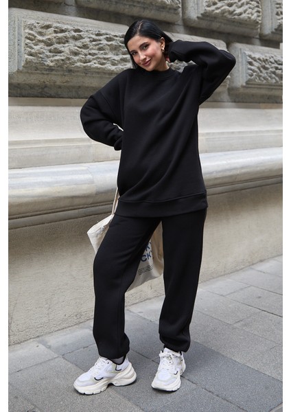 Regular Fit Normal Kalıp Basic Düz Içi Kalın Polarlı Eşofman Takımı modelleri