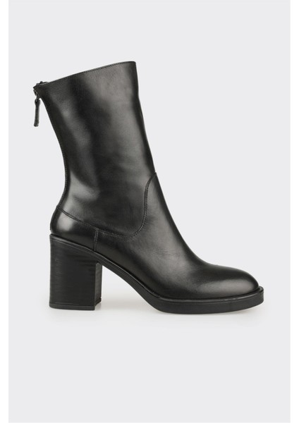 Siyah Deri Kadın Günlük Bot