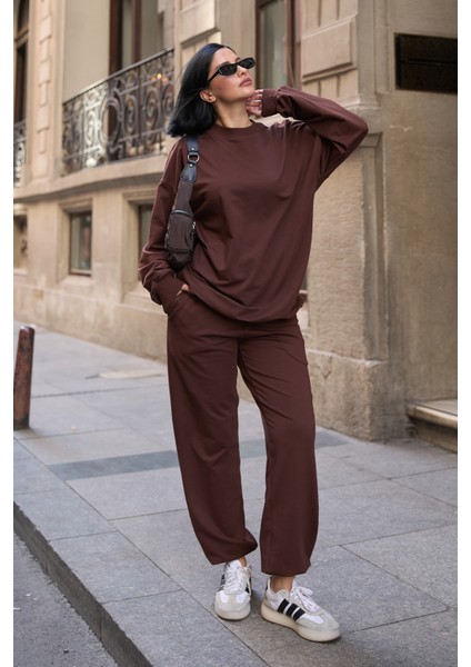 Regular Fit 2'li Takım Sweatshirt Beli Lastikli Jogger Eşofman Altı fiyatları
