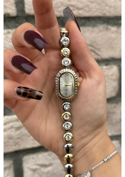 Misse Model Yuvarlak Kristal Taşlı Vintage Iki Renkli Kadın Kol Saati fırsatları