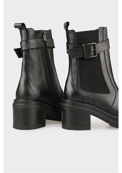 Siyah Deri Kadın Günlük Bot fırsatları