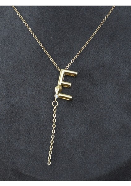 E Harfli Çelik Kolye