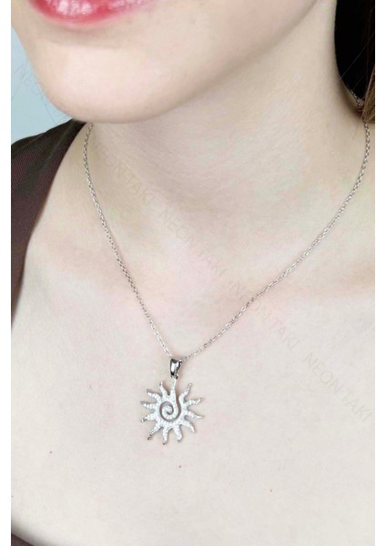 Zirkon Taşlı, Güneş Figürlü Paslanmaz Çelik Kolye 414, Gümüş Renk