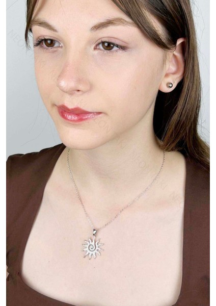 Zirkon Taşlı, Güneş Figürlü Paslanmaz Çelik Kolye 414, Gümüş Renk