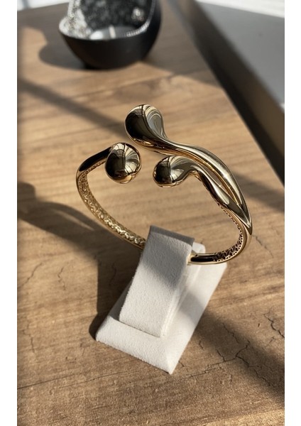 14 Ayar Altın Modern Tasarım Açık Damla Kelepçe Bileklik