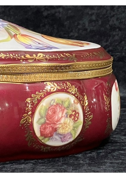 SEVRES Antika Porselen Sandık