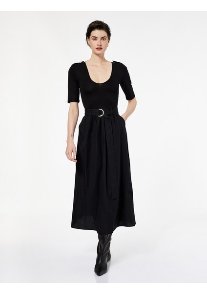 U Yaka Kısa Kollu Kemer Detaylı A Kesim Uzun Elbise fiyatları