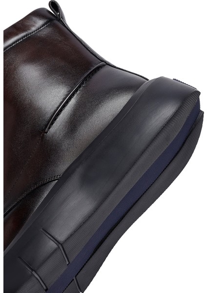 Erkek Kahverengi Fermuarlı Kalın Tabanlı Deri Bot 25WFD695418