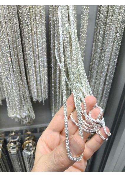 Gümüş Kral Zincir Kolye