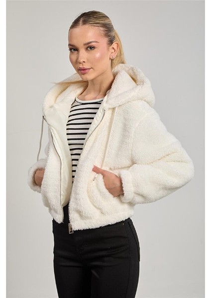 Kadın Kapüşonlu Önü Fermuarlı Peluş Crop Mont