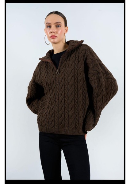 Kadın Yakası Fermuarlı Örgülü Desen Acı kahve Oversize Kazak indirimleri