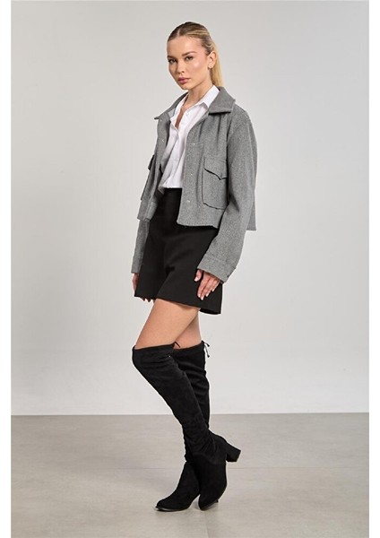 Kadın Kaşe Crop Ceket