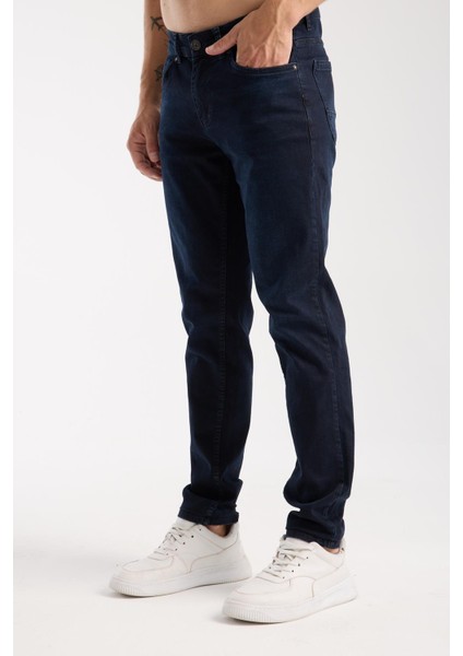 Erkek Slim Fit Esnek Kumaş, %98 Pamuklu Dar Kalıp Jean indirimleri